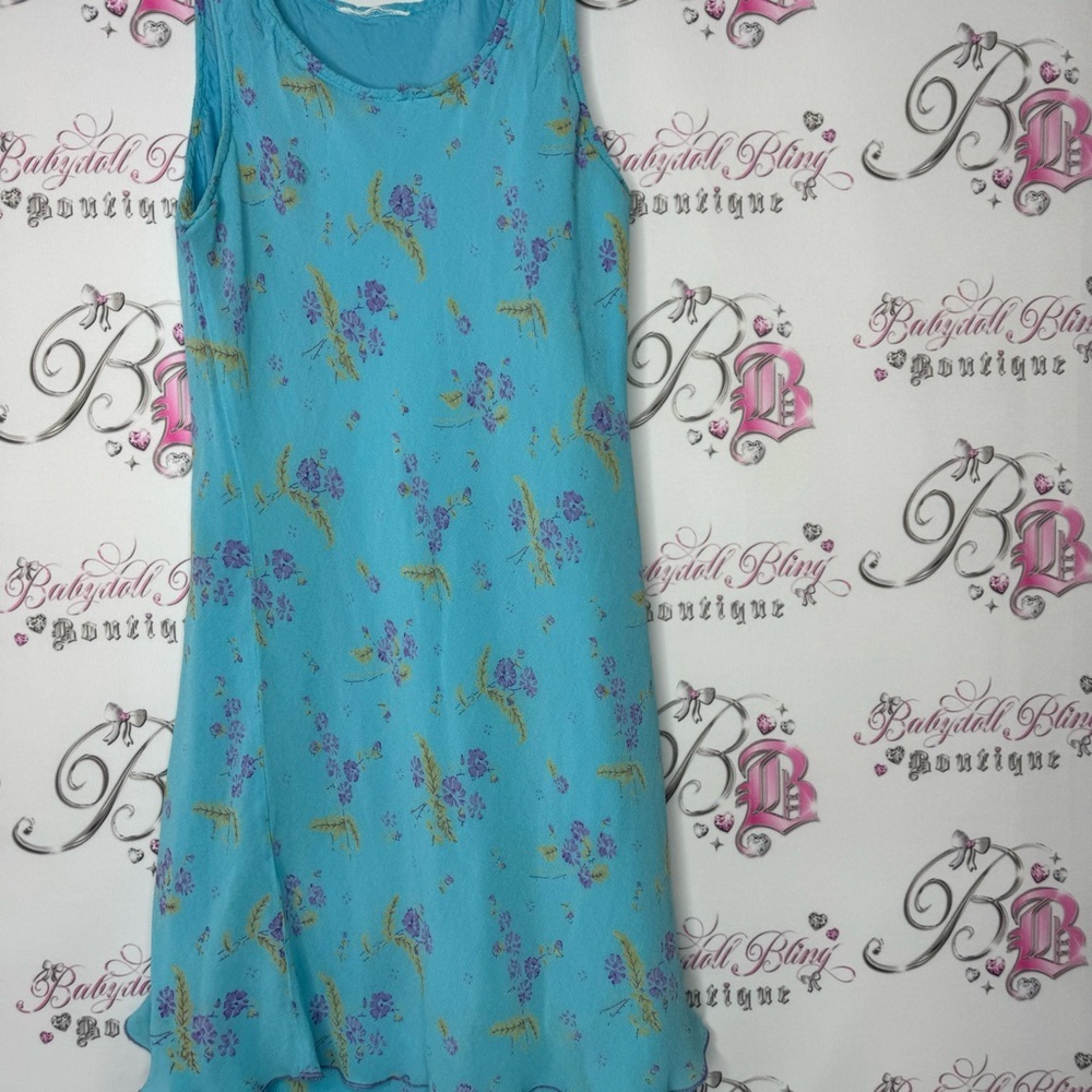 Dress vintage floral purple blue flowers ruffle tiered bottom flowy cottagecore - Picture 4 of 7